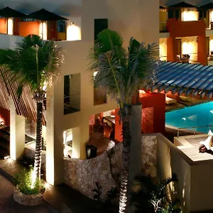 https://mosquito-beach-playa-del-carmen.allrivieramayahotels.com